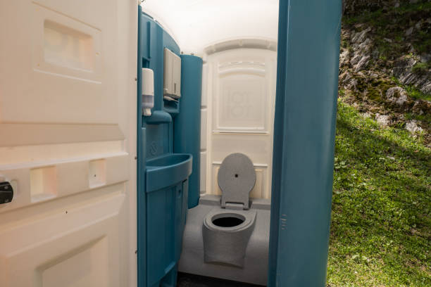 Best Handicap porta potty rental  in Farmers Loop, AK