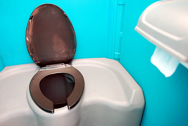 Portable Toilet Options We Offer in Farmers Loop, AK